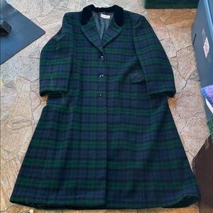 John Weitz Plaid Trench Coat in Green, Black and Blue with Black Velvet Collar